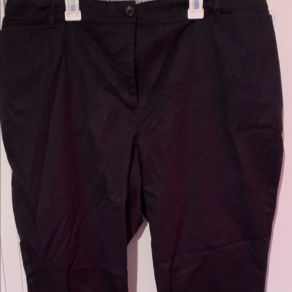 Talbot’s Women’s “Perfect Cropped Curvy Capris”